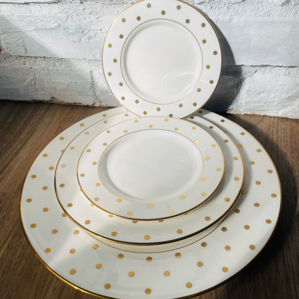 Kate Spade Larabee Road Gold set of 4.